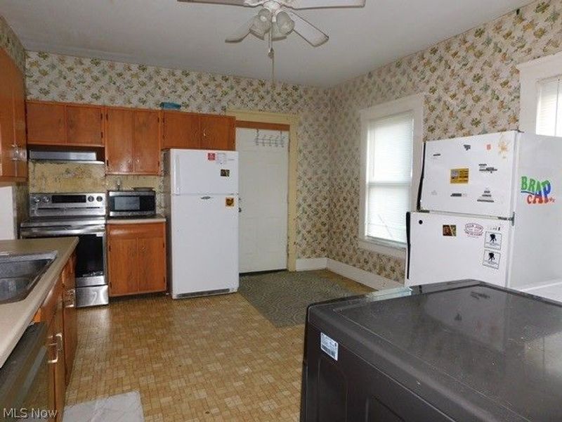 142 Beech Street, Berea, OH 44017 Photo 8