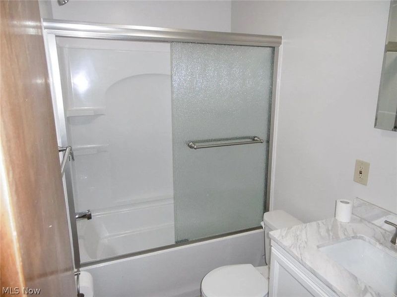 2573 Jaycox Road, Avon, OH 44011 Photo 8