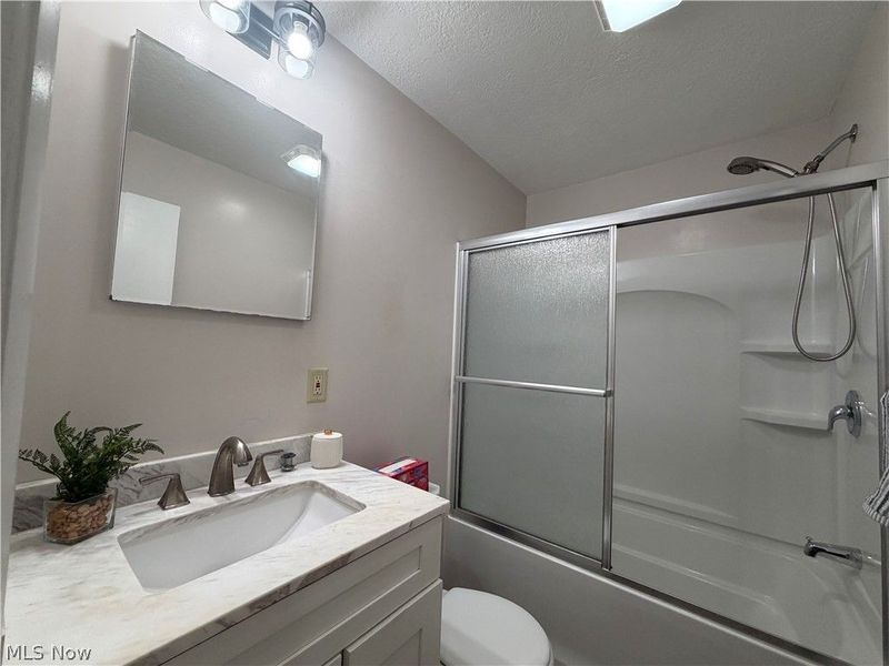 2573 Jaycox Road, Avon, OH 44011 Photo 9