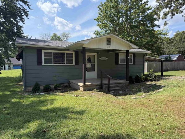 212 N Union Avenue, Mountain View, AR 72560