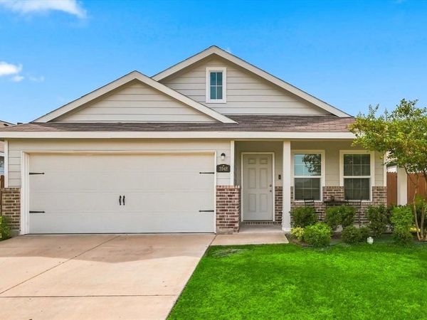 3948 Surrey Drive, Forney, TX 75126
