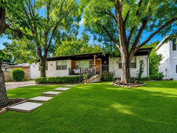 408 Ruby Road , Grand Prairie, TX 75050