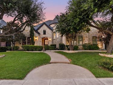 4528 Warwick Lane, Frisco, TX 75034