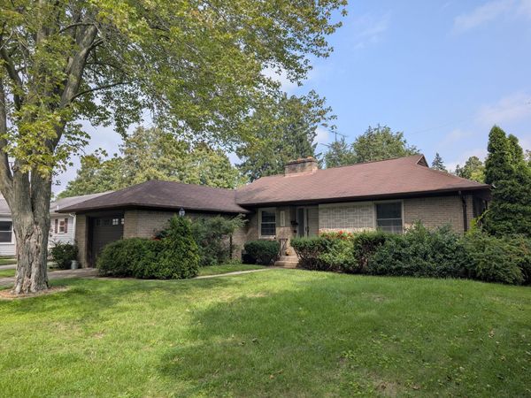 2456 College Avenue NE, Grand Rapids, MI 49505