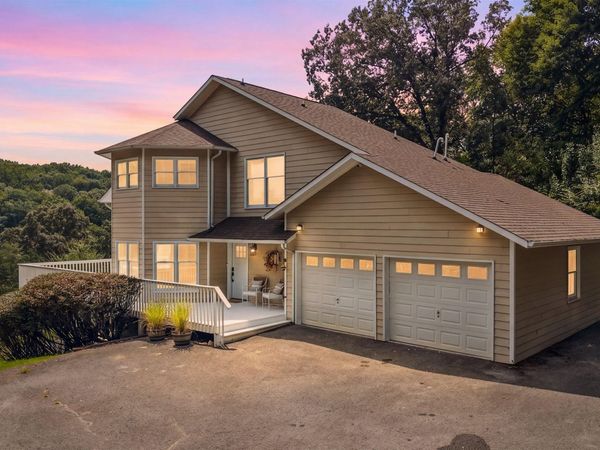 489 Jefferson Lane, Clinton, TN 37716