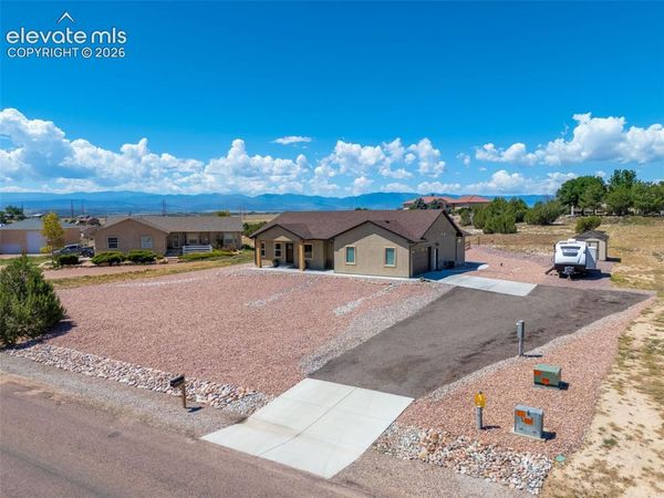 519 S Woodstock Drive, Pueblo West, CO 81007