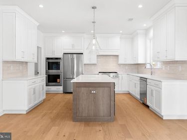 101 LEXINGTON MANOR , GLENMOORE, PA 19343