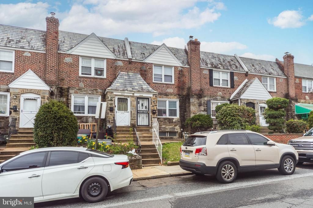 6846 RADBOURNE ROAD, UPPER DARBY, PA 19082