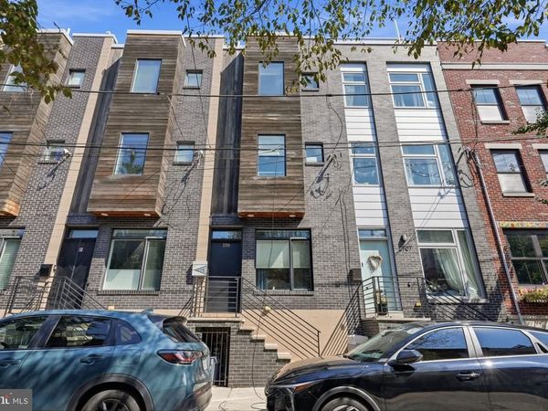 2709 CAMBRIDGE STREET, PHILADELPHIA, PA 19130