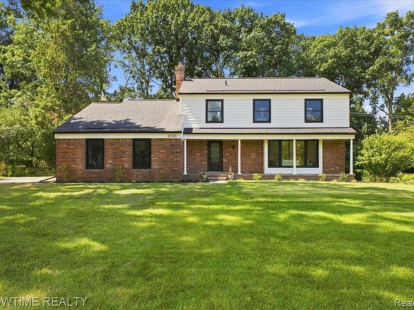 4348 Covered Bridge Road , Bloomfield Township, Mi 48302