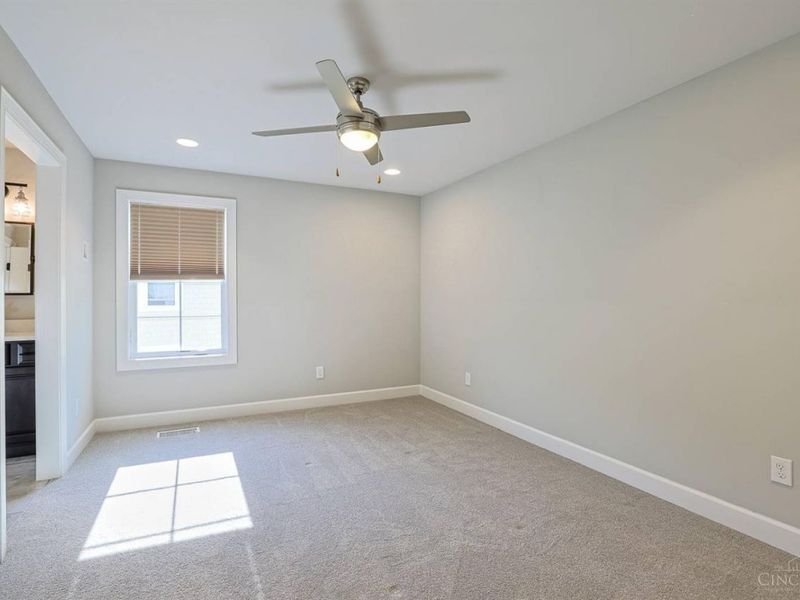 3527 Kroger Avenue, Cincinnati, OH 45226 Photo 40
