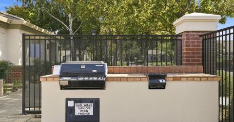 710 Diamond Glen Cir, Folsom, CA 95630 Photo