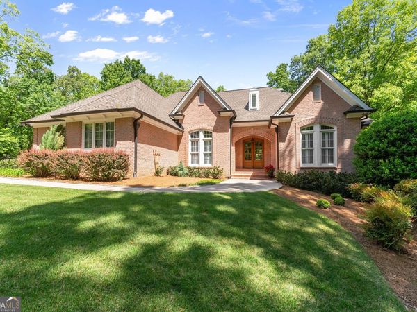 3560 Greystone Road, Gainesville, GA 30506