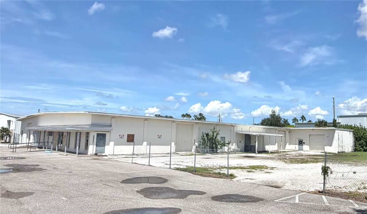 2901 44th Avenue N, Saint Petersburg, FL 33714 Photo