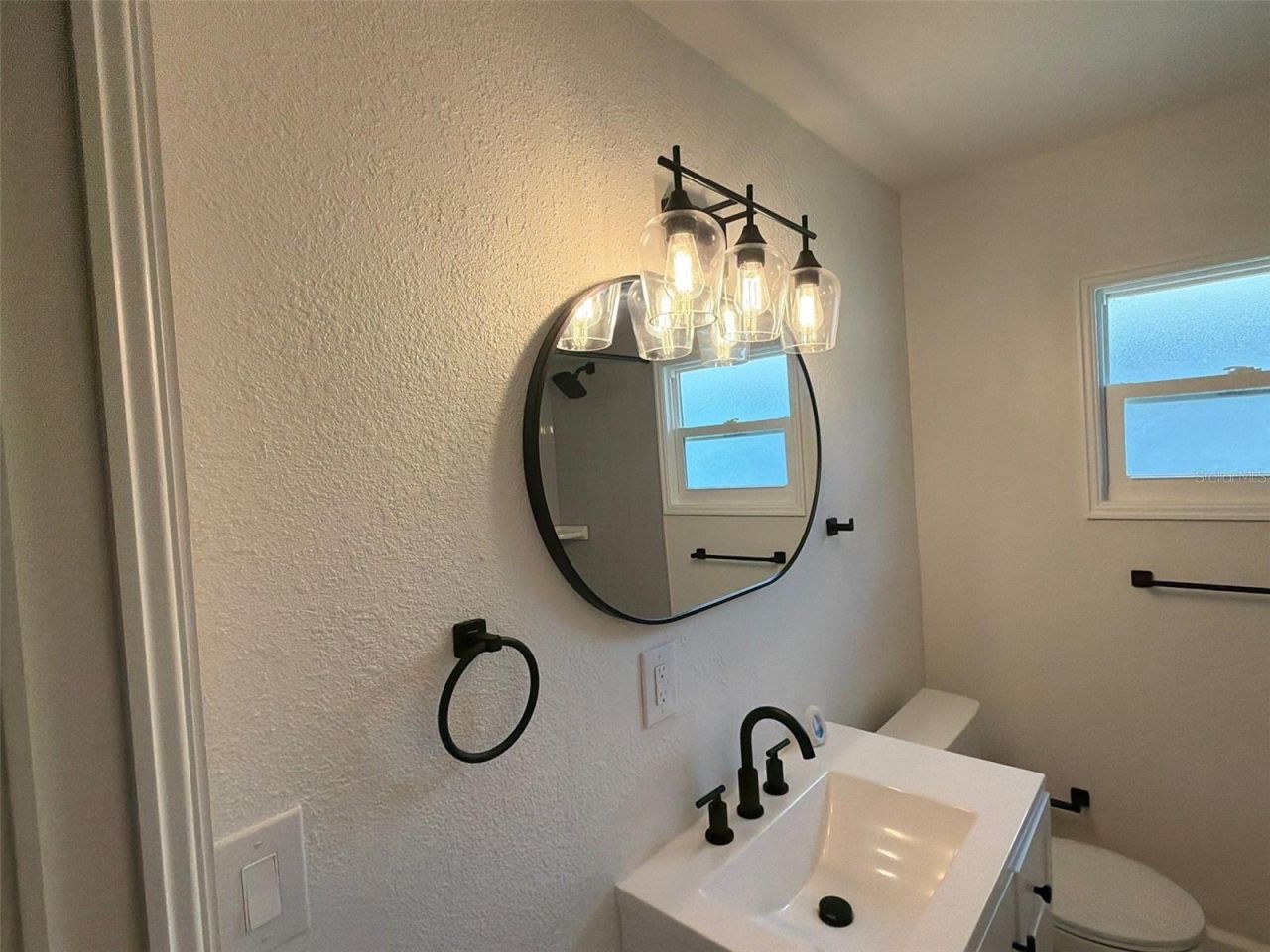 610 28th Avenue S, Saint Petersburg, FL 33705 Photo