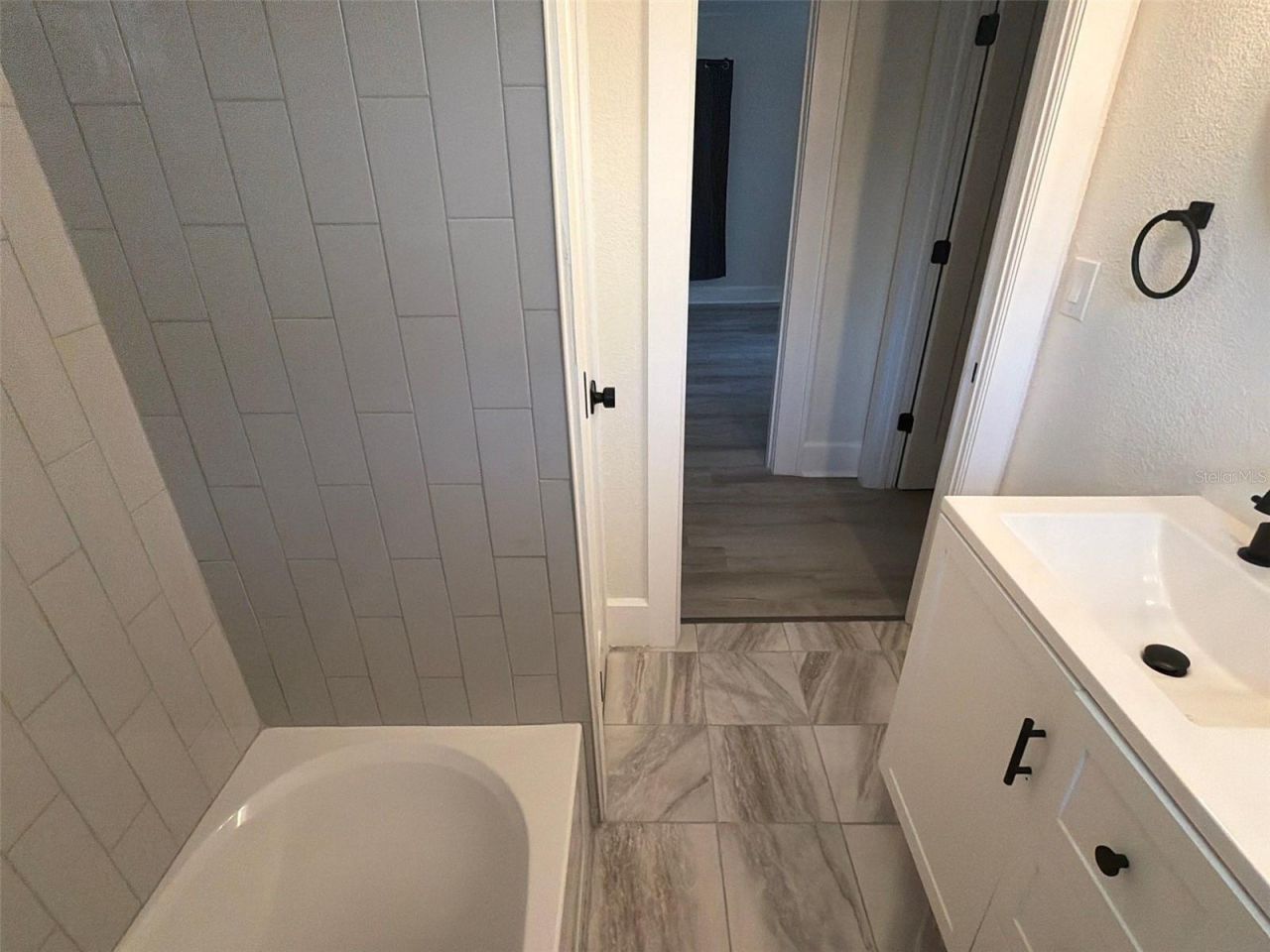610 28th Avenue S, Saint Petersburg, FL 33705 Photo