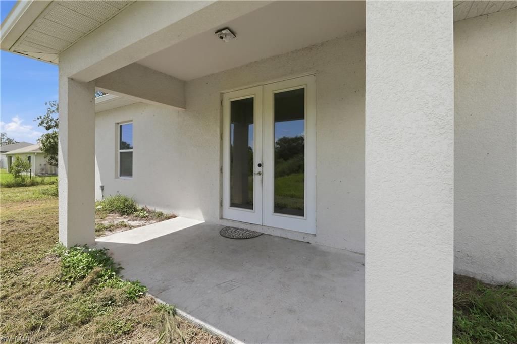 4240 62nd Ave Ne, Naples, FL 34120 Photo