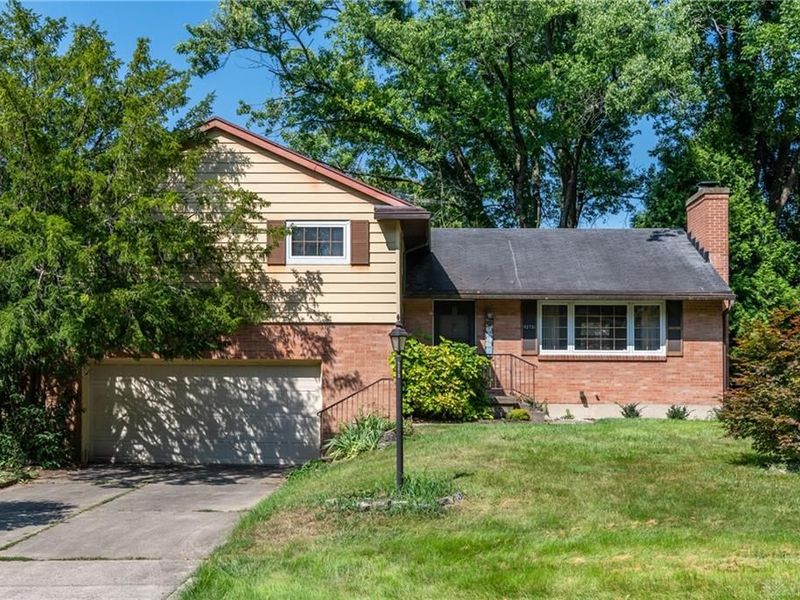 5273 Bittersweet Drive, Washington Township, OH 45429 Photo 3