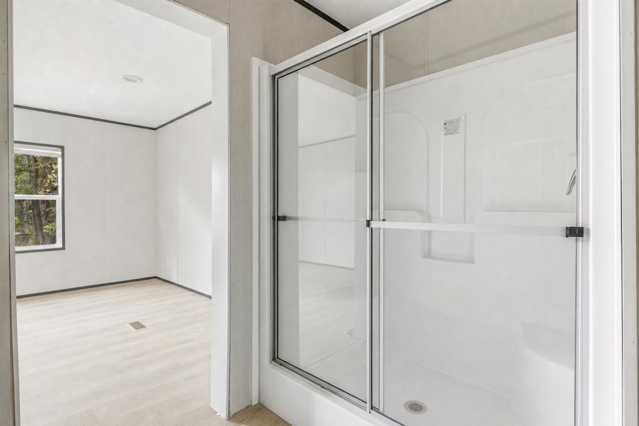 215 Eva Dr.  Photo 15