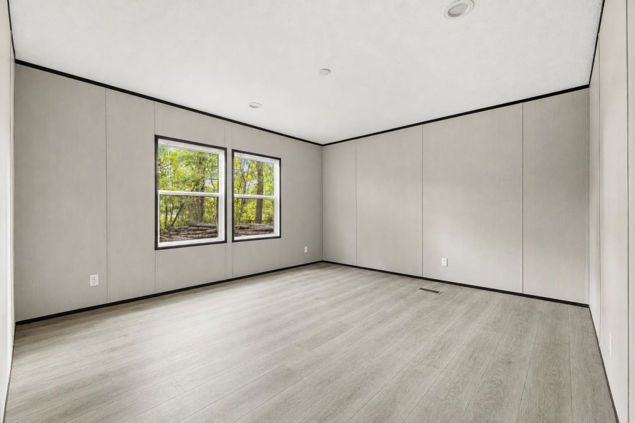 215 Eva Dr.  Photo 26