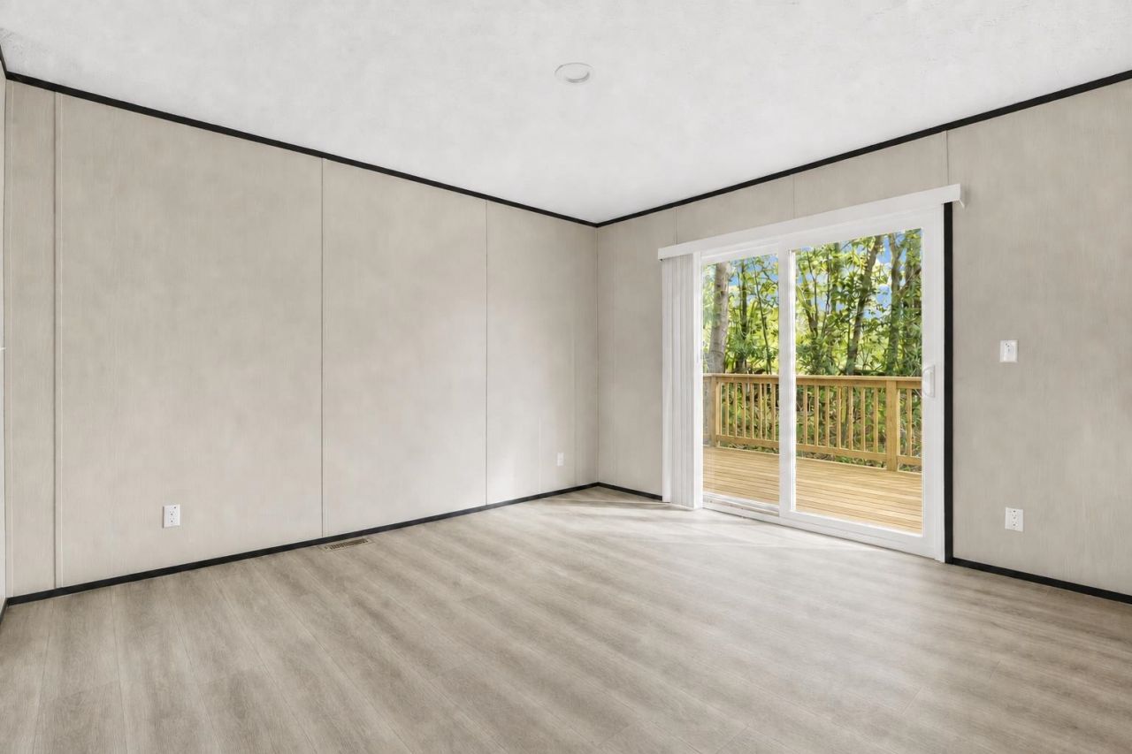 215 Eva Dr.  Photo 5