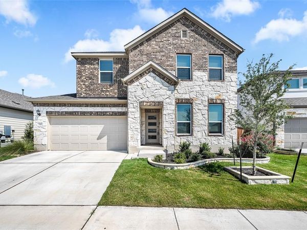 315 Doodle LN, Hutto, TX 78634