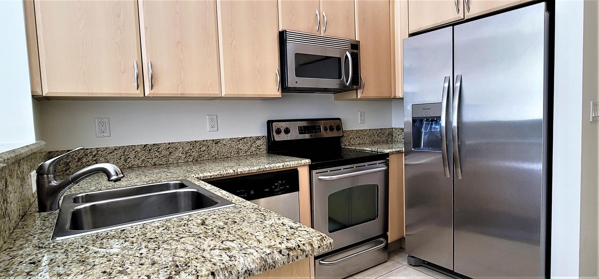 801 S Olive Avenue, Unit 419, West Palm Beach, FL 33401 Photo