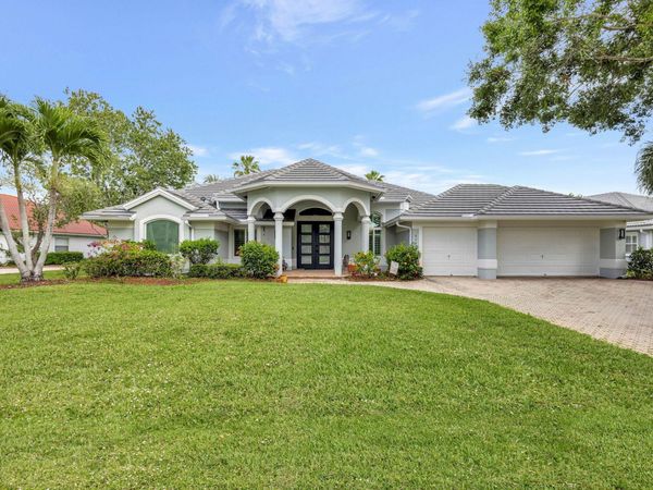 2703 SW GLENMOOR Way, Palm City, FL 34990