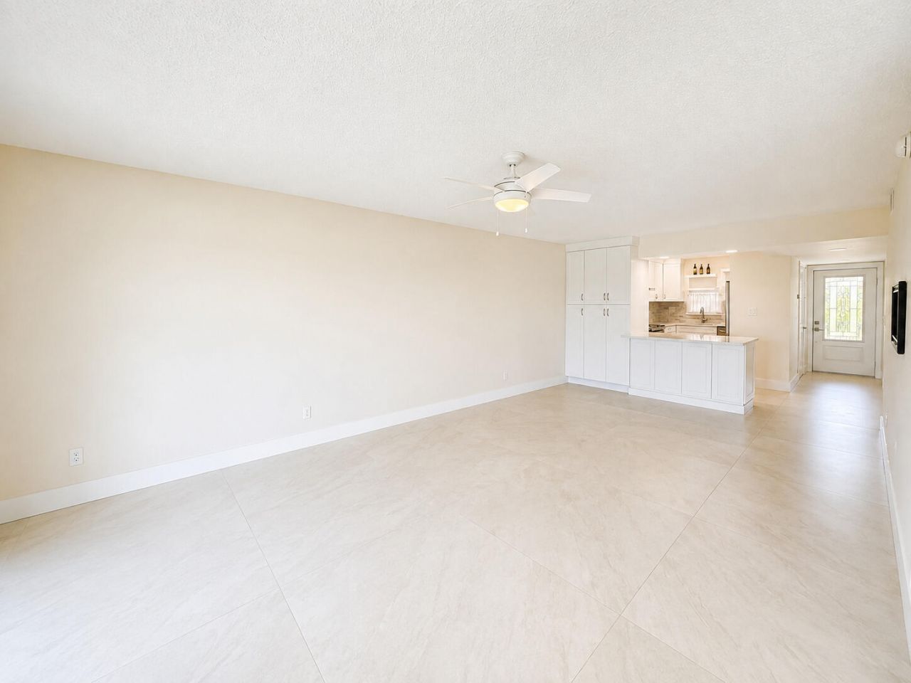 9411 N Hollybrook Lake Drive, Unit 310, Pembroke Pines, FL 33025 Photo