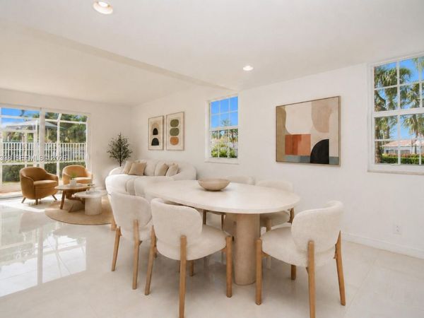 700 Sorrento Dr , Weston, FL 33326