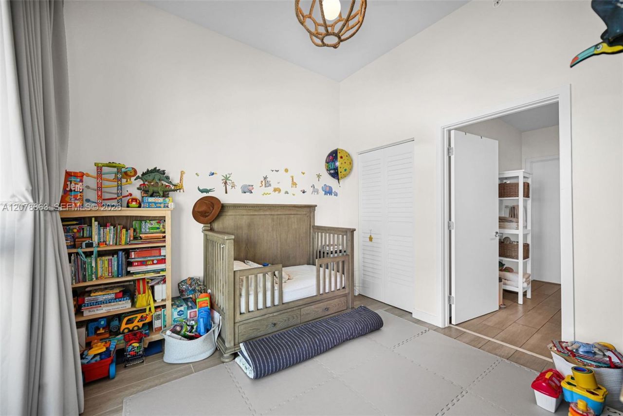 1600 SW 1st Ave , Unit 802, Miami, FL 33129 Photo