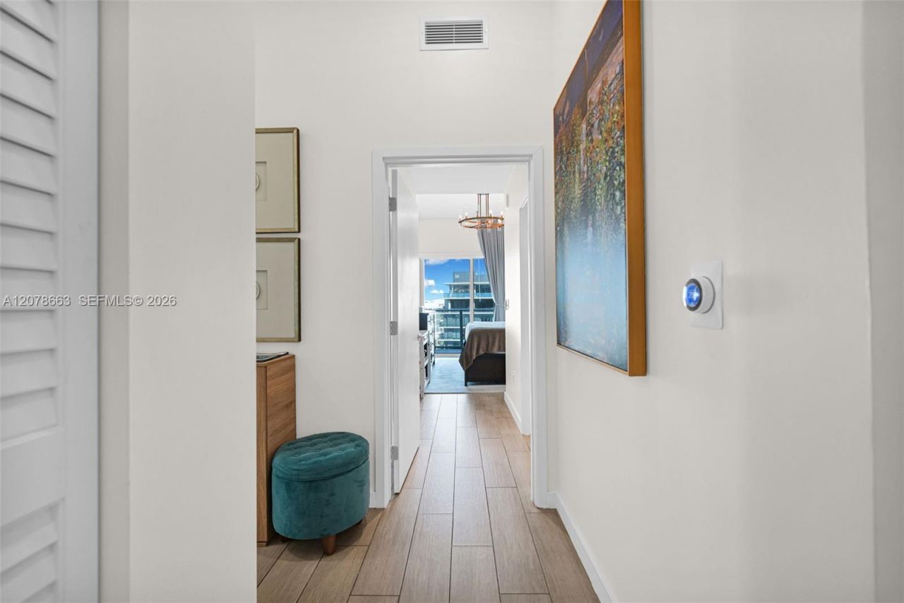 1600 SW 1st Ave , Unit 802, Miami, FL 33129 Photo