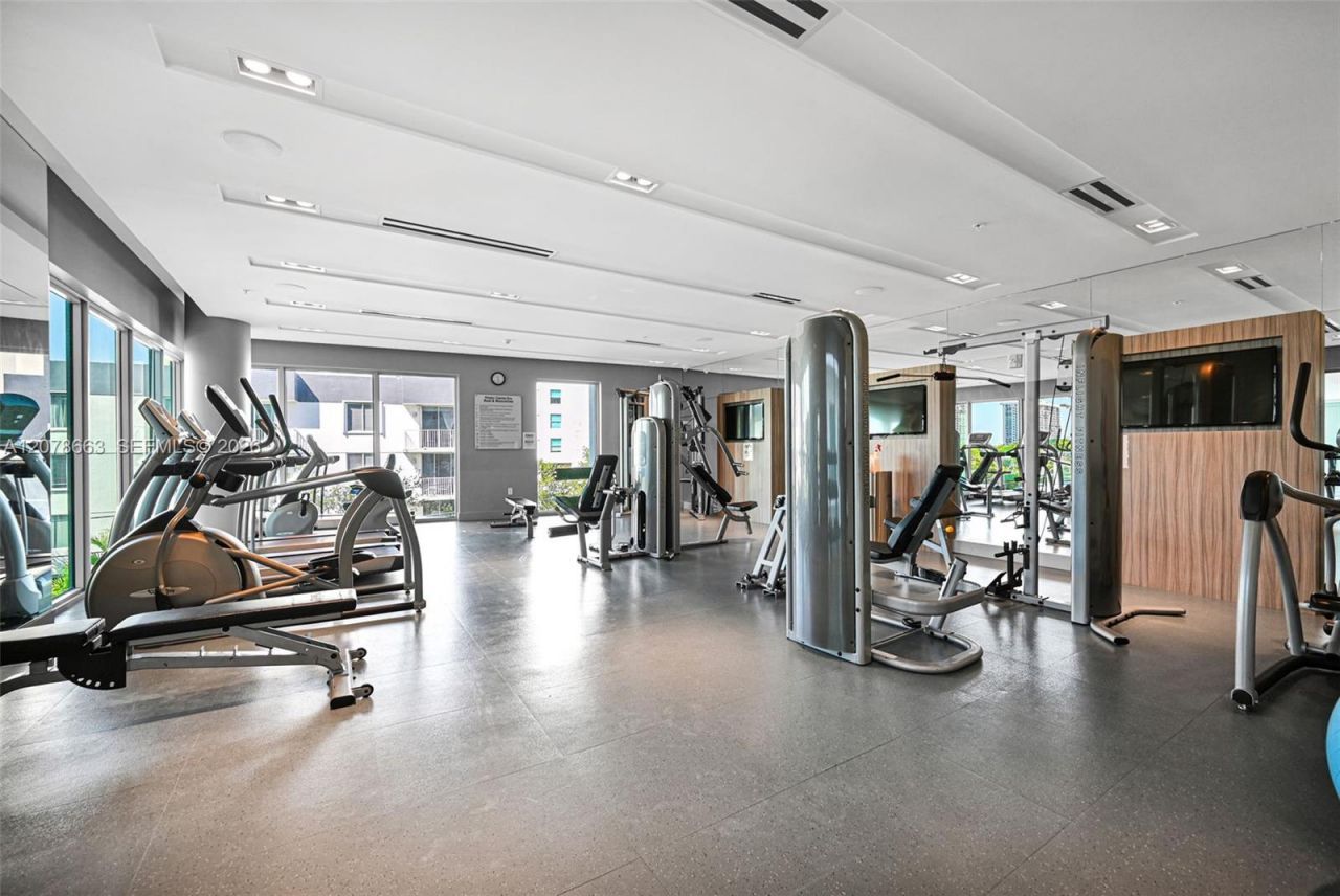 1600 SW 1st Ave , Unit 802, Miami, FL 33129 Photo