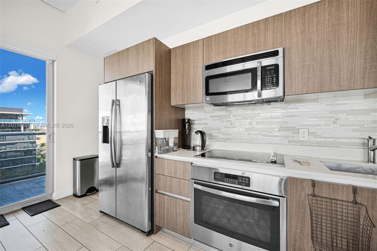 1600 SW 1st Ave , Unit 802, Miami, FL 33129 Photo