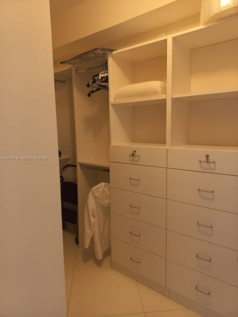 20000 E Country Club Dr, Unit 1212, Aventura, FL 33180 Photo