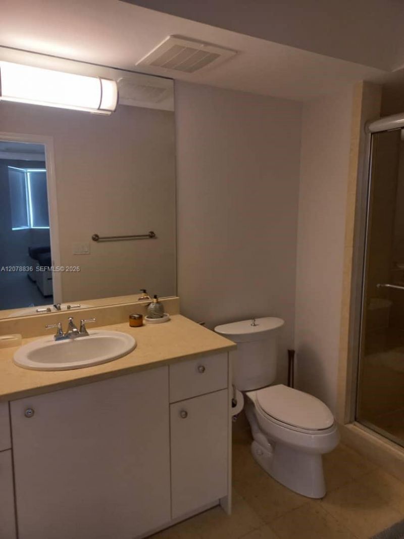 20000 E Country Club Dr, Unit 1212, Aventura, FL 33180 Photo