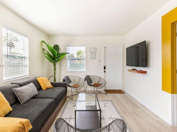 1332 NE 5th Ave , Unit 1, Fort Lauderdale, FL 33304