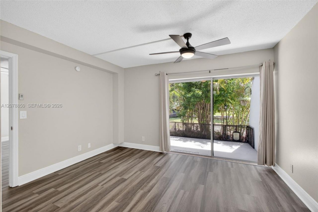725 Hummingbird Way , Unit 109, North Palm Beach, FL 33408 Photo