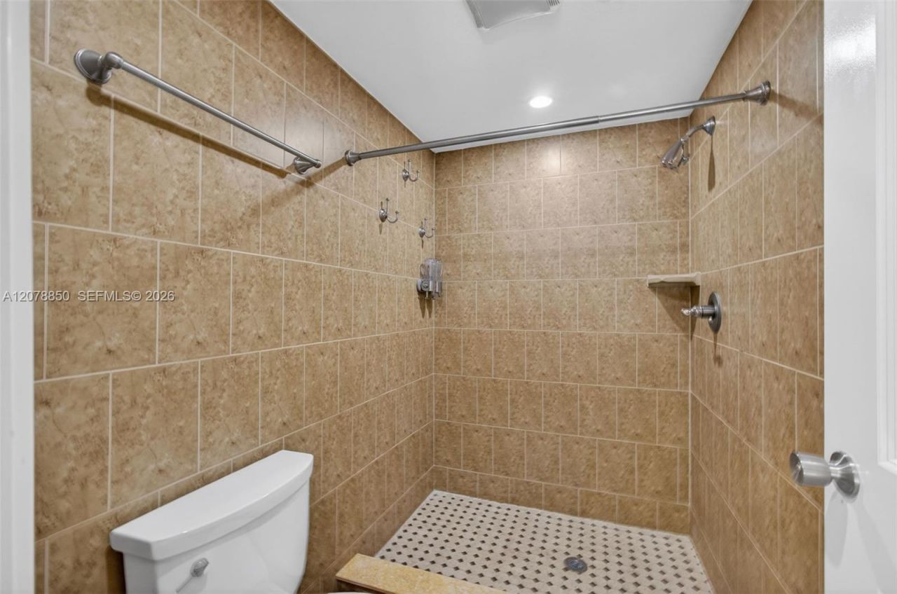 725 Hummingbird Way , Unit 109, North Palm Beach, FL 33408 Photo