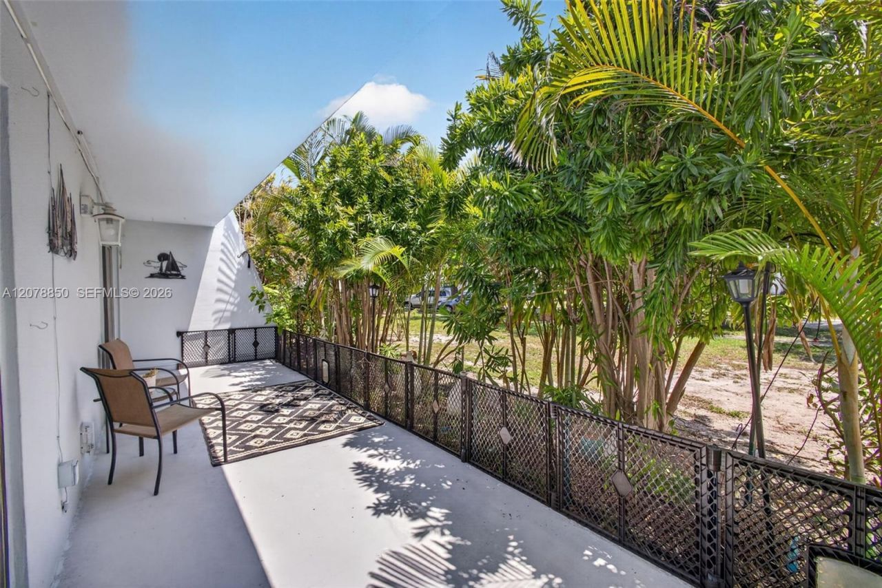 725 Hummingbird Way , Unit 109, North Palm Beach, FL 33408 Photo