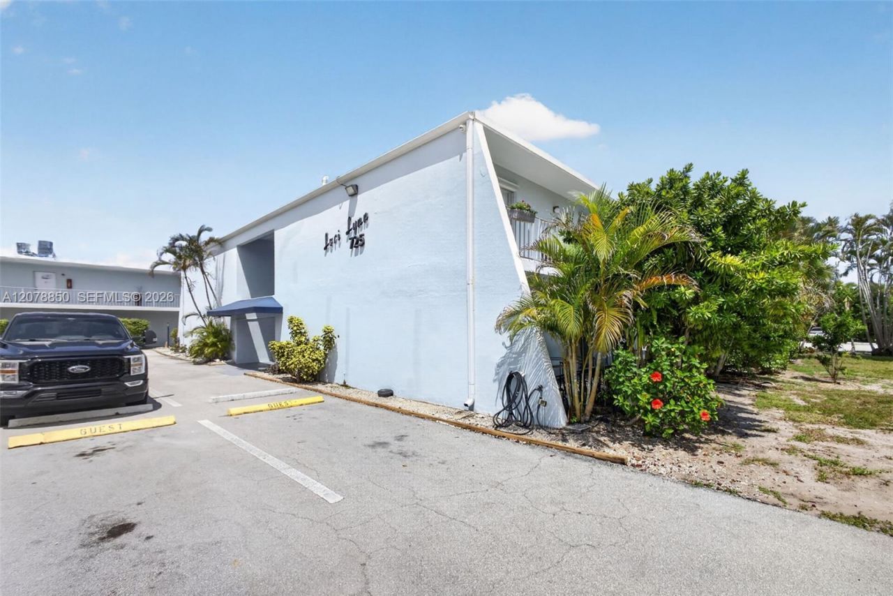 725 Hummingbird Way , Unit 109, North Palm Beach, FL 33408 Photo