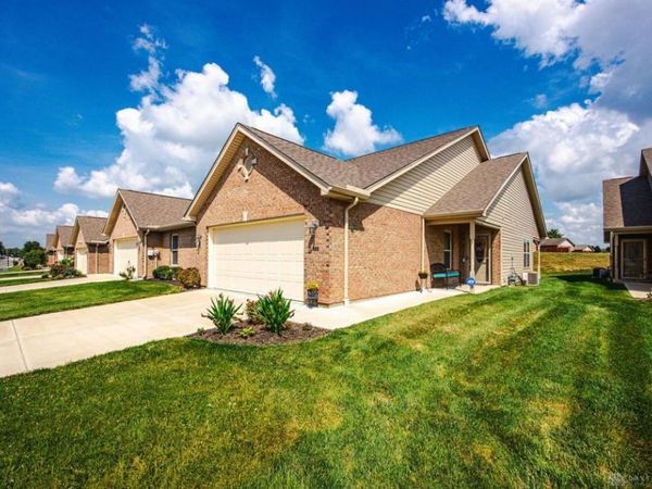 735 Villa Court, Trenton, OH 45067