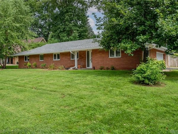5284 Bittersweet Drive, Washington TWP, OH 45429