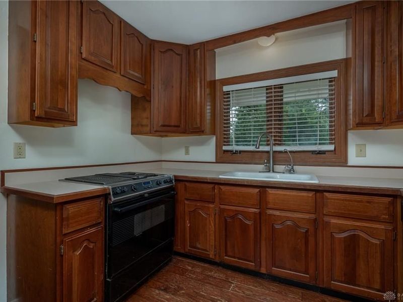 5284 Bittersweet Drive, Washington Township, OH 45429 Photo 11