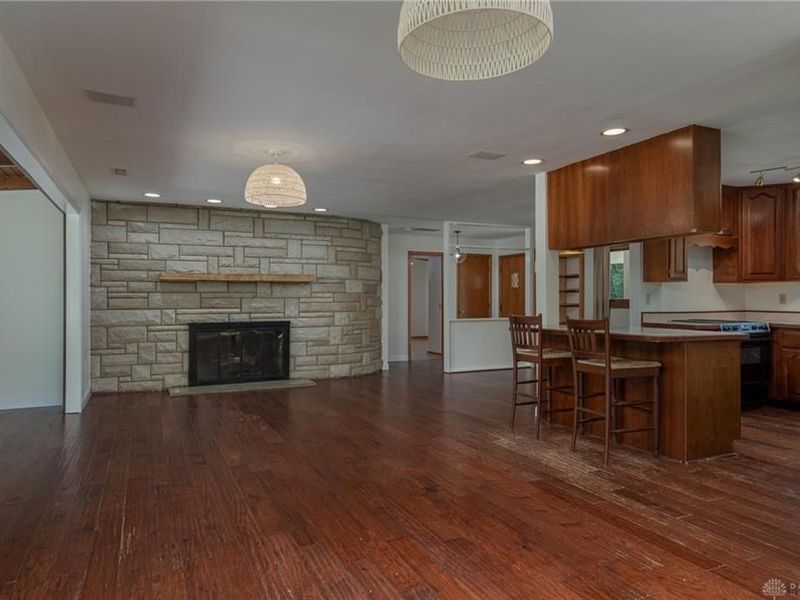 5284 Bittersweet Drive, Washington Township, OH 45429 Photo 7