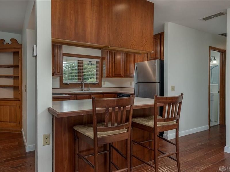 5284 Bittersweet Drive, Washington Township, OH 45429 Photo 8