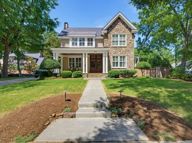 2011 Stone Street, Raleigh, NC 27608