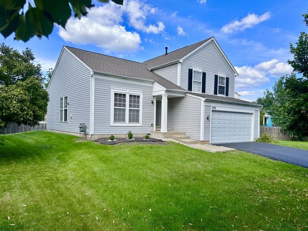 1793 DELTA Drive , Aurora, IL 60503
