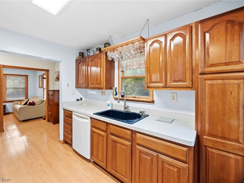 21073 Morris Drive, Strongsville, OH 44149 Photo 14