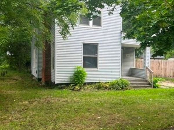 14809 Pepper Avenue , Cleveland, OH 44110